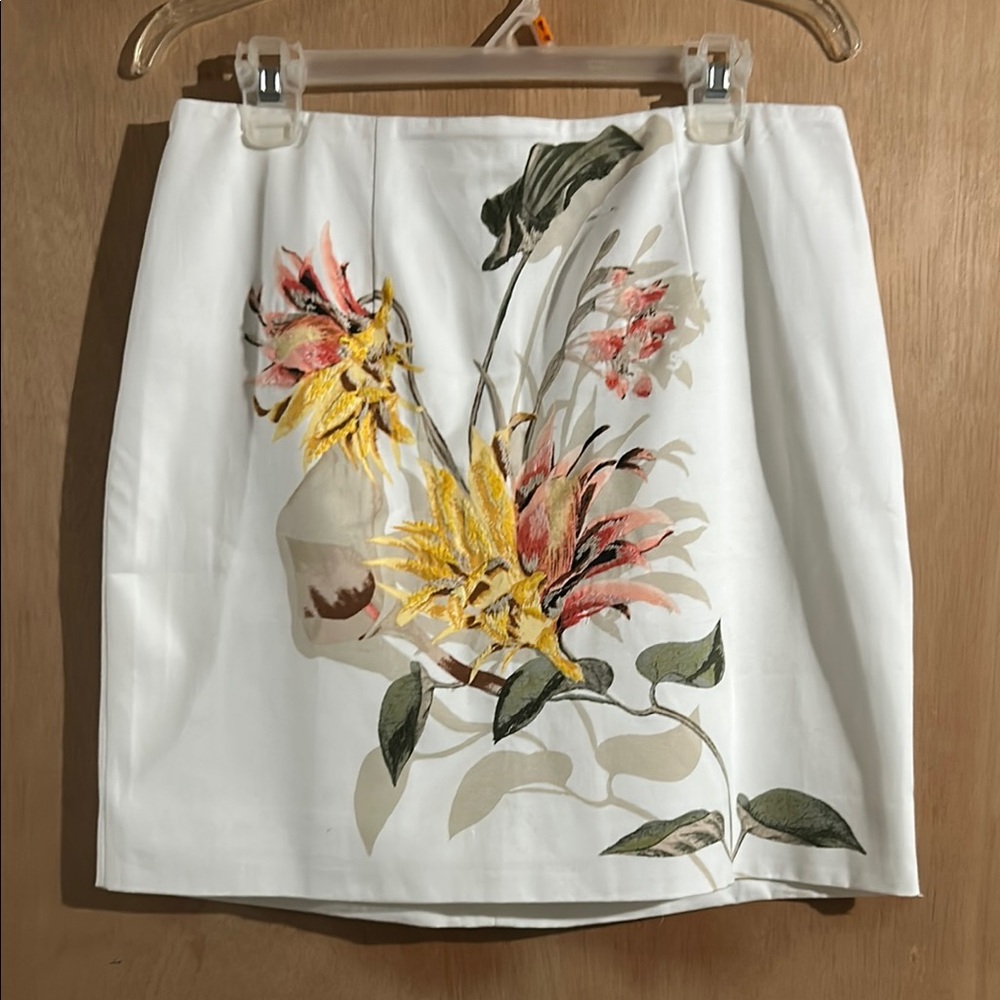 White House Black Market White Skirt